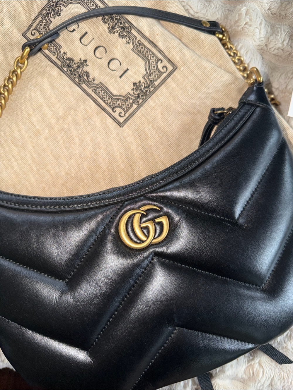 Gucci Black Quilted Shoulder Bag with Gold Hardware - Picture 2 of 5